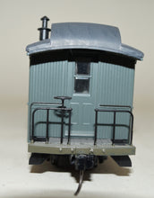 On3 Colorado & Southern 34' Coach #75 with Passengers