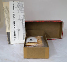 Ho/Hon3 Campbell Scale Models, Kit #358, Sand House