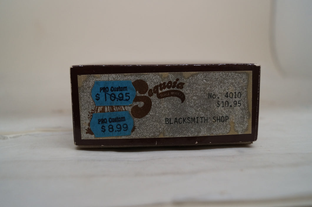 Ho Sequoia Scale Models Blacksmith Shop Kit