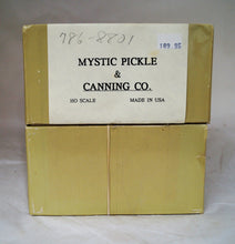 Ho Scale, Crow River Products, Mystic Pickle & Canning Company Kit